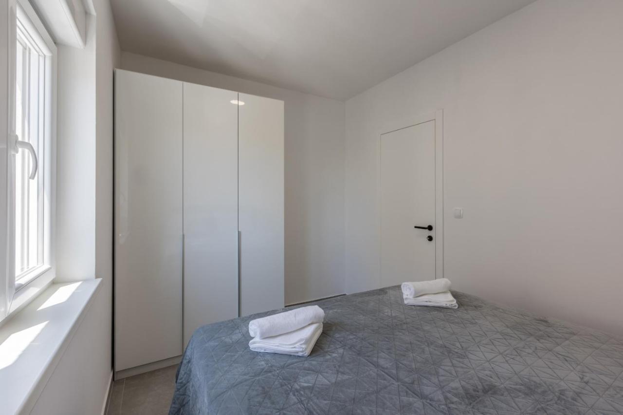 Carpe Diem Luxury Apartments Рогозница Экстерьер фото